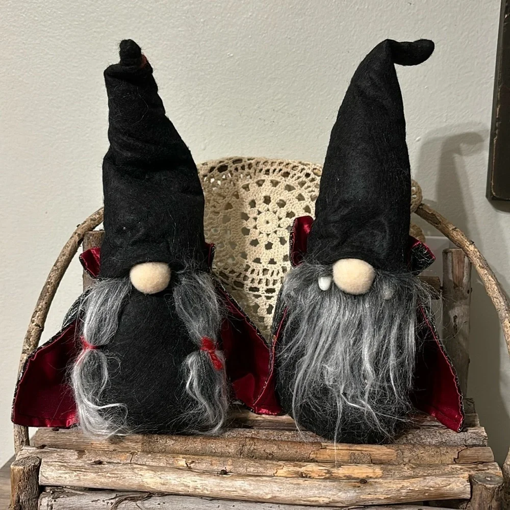 NWOT TWO PLUSH HALLOWEEN VAMPIRE WITCH GNOMES WITH CAPES
